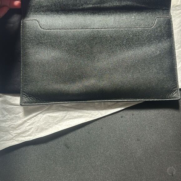 YSL UPTOWN POUCH IN GRAIN DE POUDRE LEATHER - Black  Retail $650- EUC - Picture 8 of 15